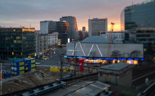Am Bahnhof Zoo - Blick in Richtung Cafe Kranzler