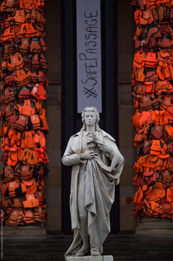  PENTAX K-50  1/125sec ISO-320 135mm