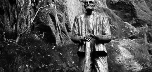 Statue des alten Steinbrechers am Bärloch bei Jonsdorf im Zittauer Gebirge