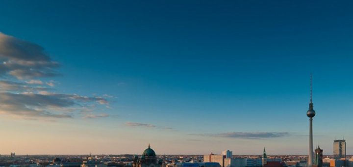 K200731-Himmel-ueber-Berlin-011-bb