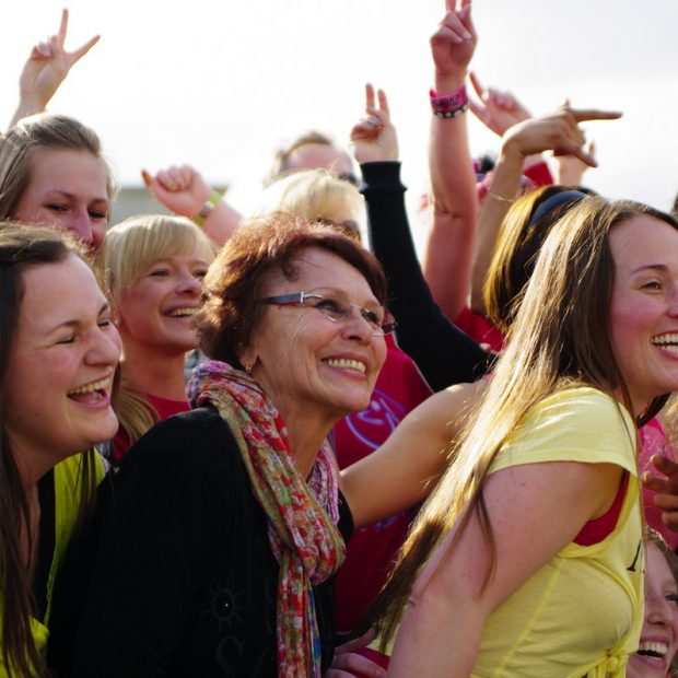 Bild-73-Zumba-Flashmob-Brandenburger-Tor