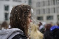 Bild00015-Kissenschlacht-Brandenburger-Tor