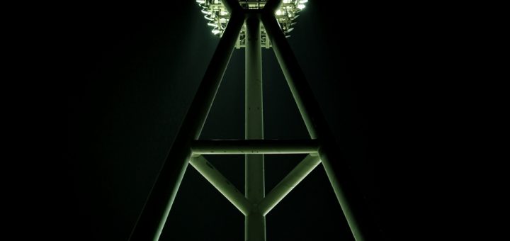 Flutlich im Mauerpark