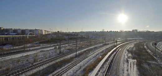 Gleisbetten im Winterhemd