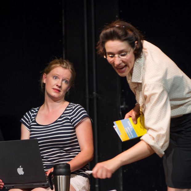 Szenenbild Oscar Wilde "Der nötige Ernst"