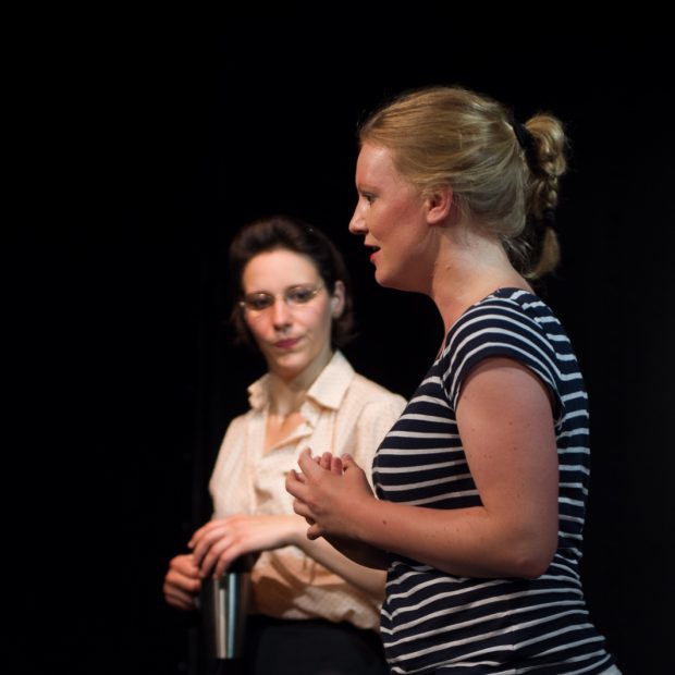 Szenenbild Oscar Wilde "Der nötige Ernst"