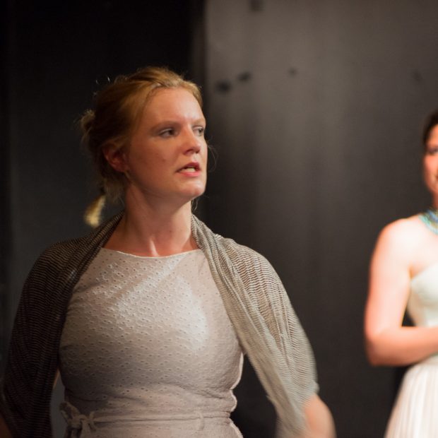 Szenenbild Oscar Wilde "Der nötige Ernst"