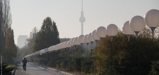 Lichtgrenze am Mauerpark