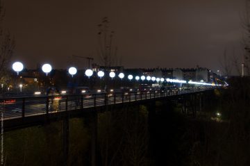 Lichtgrenze-bei-Nacht