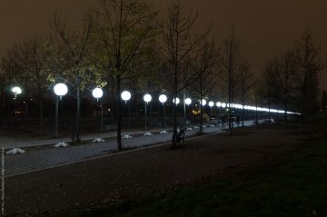 Lichtgrenze-bei-Nacht