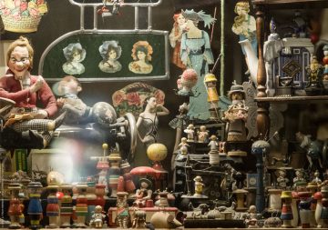 Schaufenster in Berlin bei Nacht