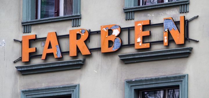 _K507012-Farben-article