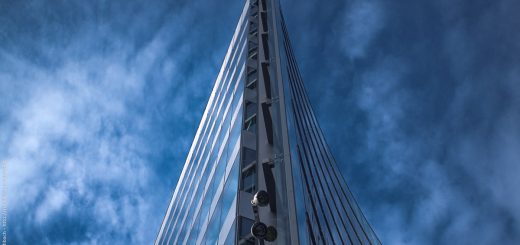 K5009583-Lost-in-Berlin-009-Article